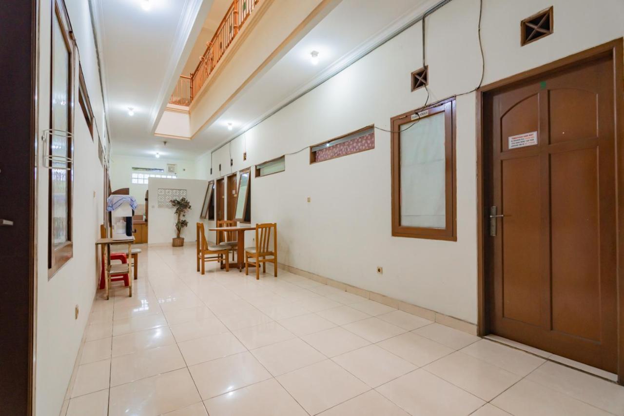 Koolkost Near Riau Junction Mall Bandung Exterior photo