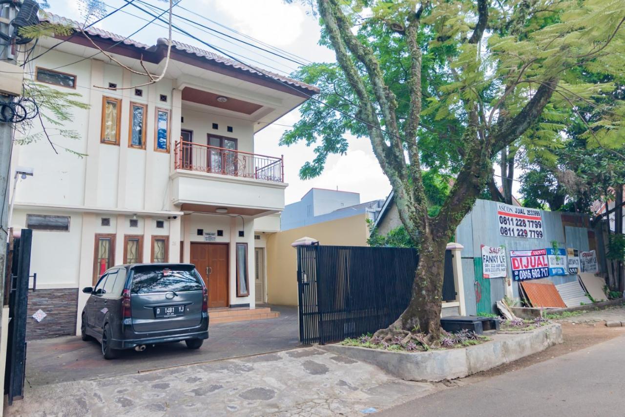 Koolkost Near Riau Junction Mall Bandung Exterior photo